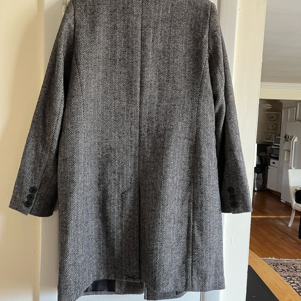 Ralph Lauren Black and White Herringbone Trench Coat - Picture 3 of 6